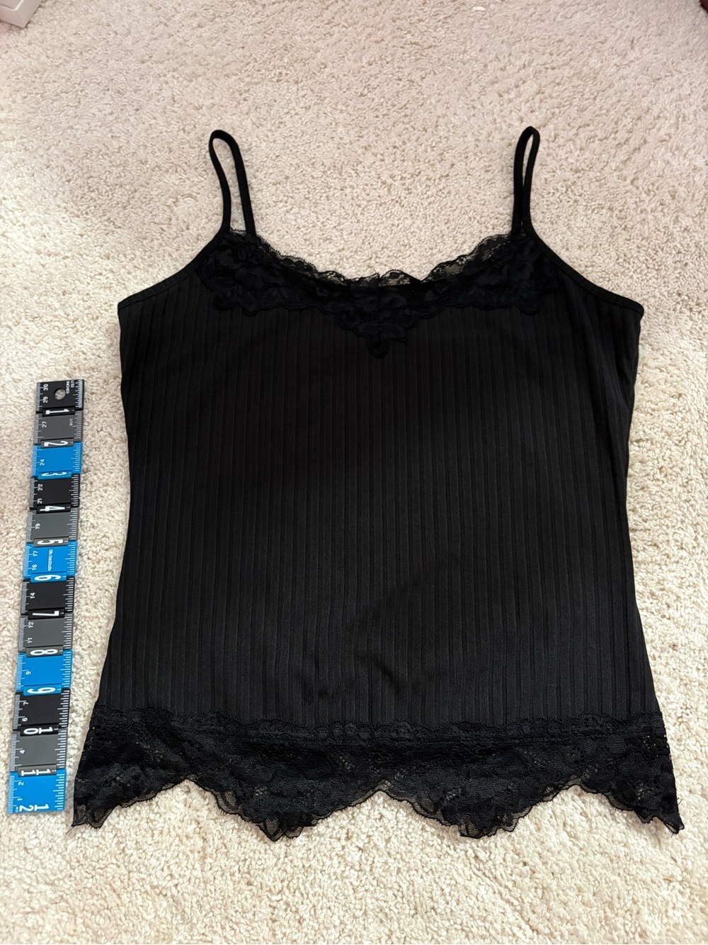 Black Lace Tank top - Picture 5 of 7